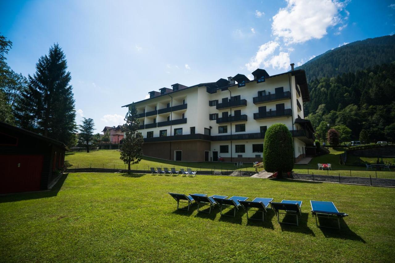 Hotel Rio Caderzone Esterno foto